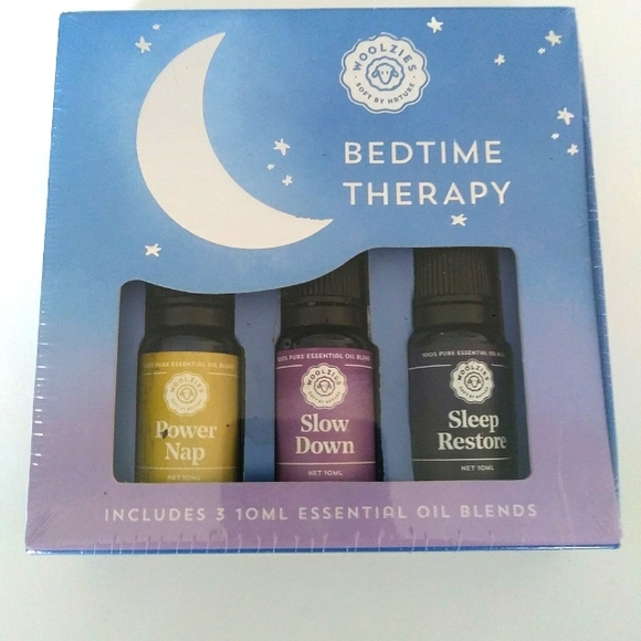 NEW WOOLZIES BEDTIME THERAPY ESSENTIAL OIL SET - Picture 1 of 5